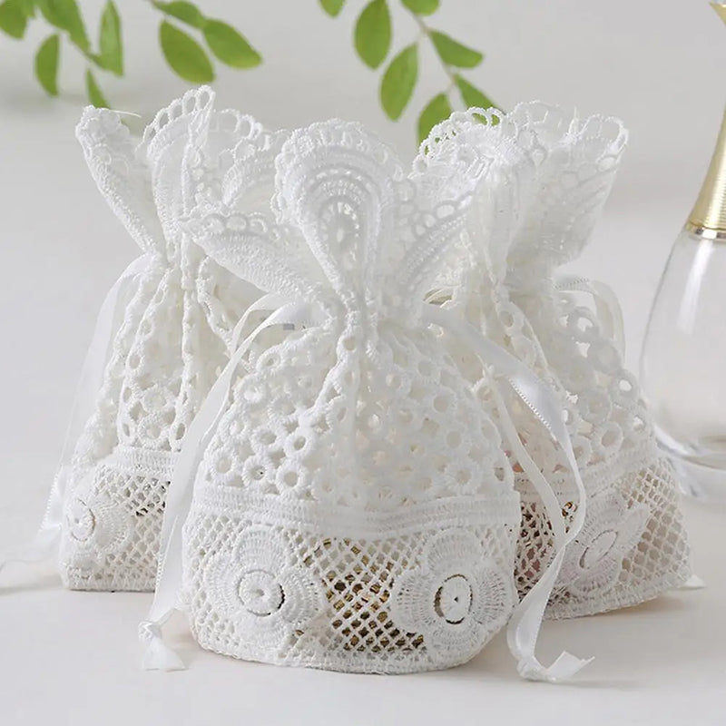 White Lace Drawstring Bags Wedding Favour Bags 100x140mm
